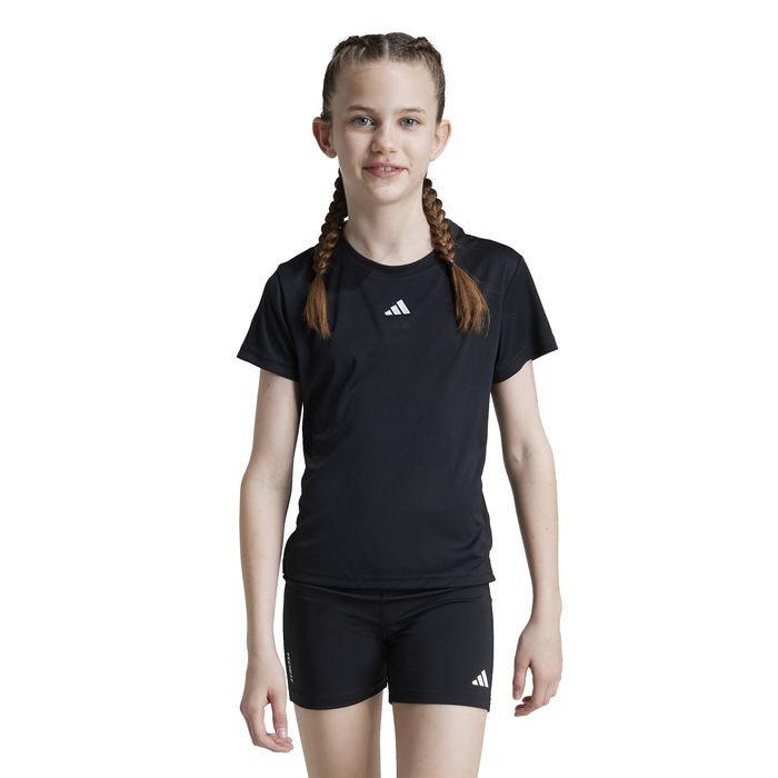 Train Essentials Regular Fit Logo
