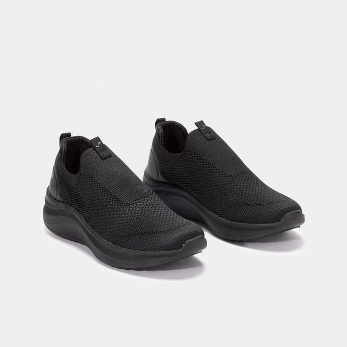 C.Laceless 25