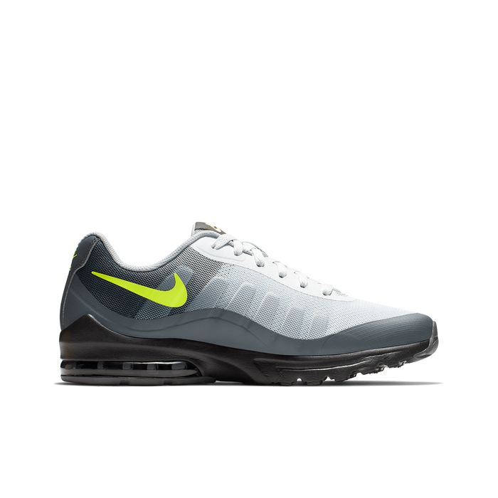 Air Max Invigor