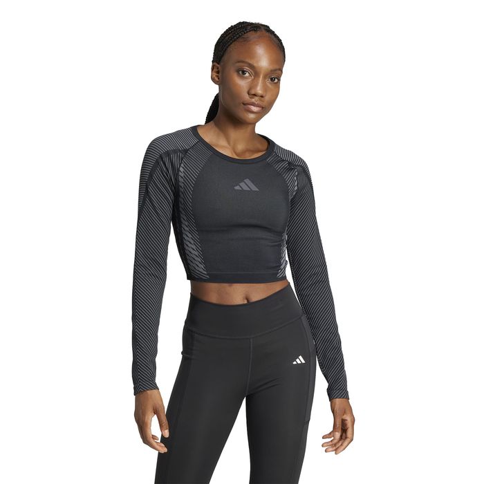 Seamless Knitted