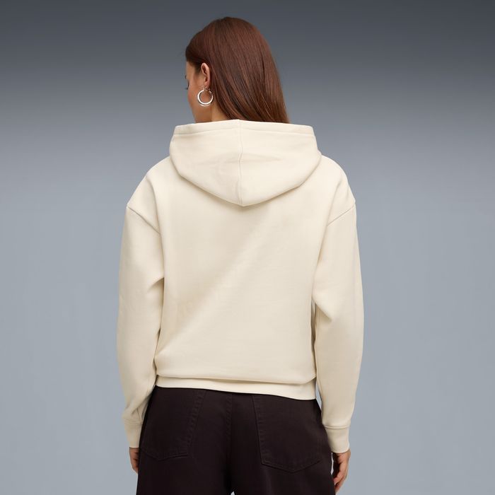 Essentials Script Comfort