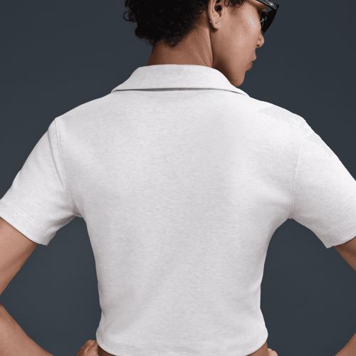 Sportswear Essential