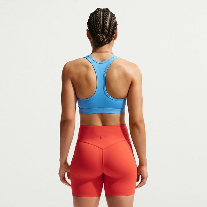 Swoosh Medium Support